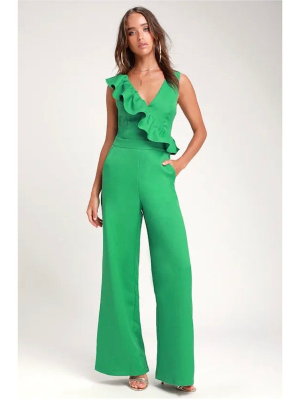 Lulu's Sure to Be Seen Green Sleeveless Ruffled Jumpsuit Size M